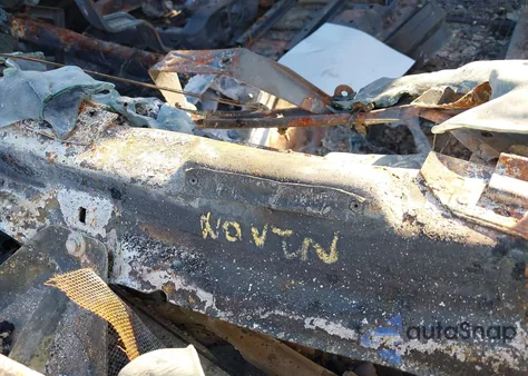 2005 Chevrolet Suburban 1500 Ls из США, поврежденный, VIN 3GNEC16Z45G232541